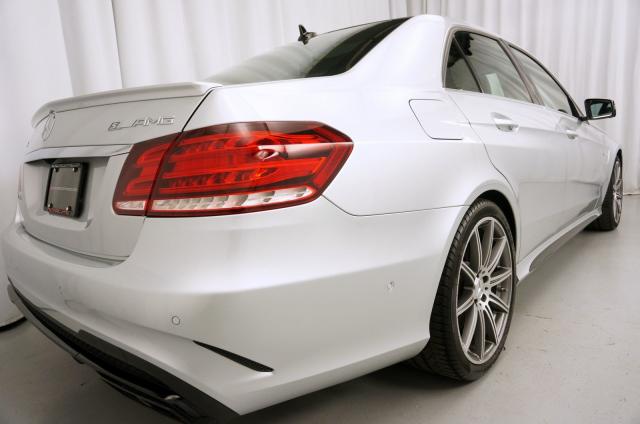 Rightline Gear 100D90 for 2014 Mercedes-Benz E63 AMG S Car Top D